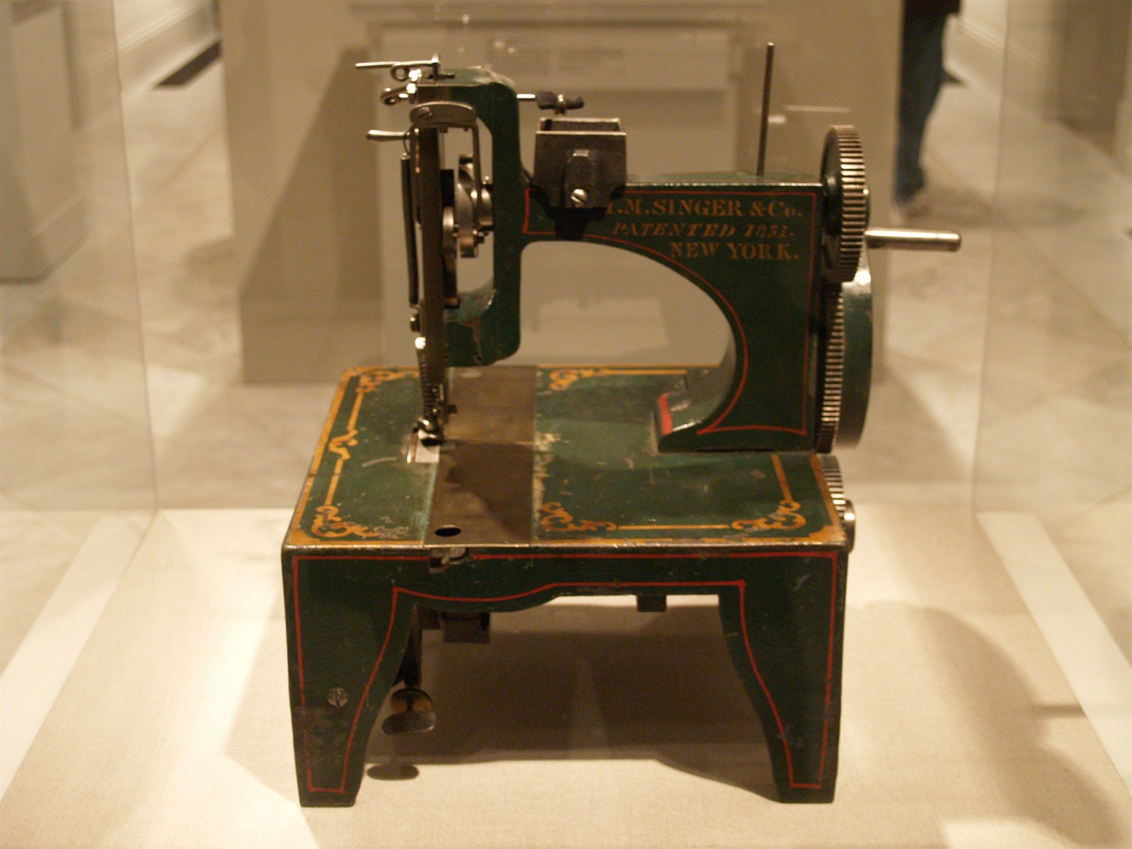 1851IsaacSinger&rsquo;s1854SewingMachine